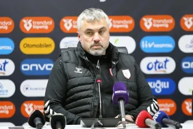 Thomas_Reis_tan_iki_futbolcu_icin_ayrlk_sozleri____1738969830